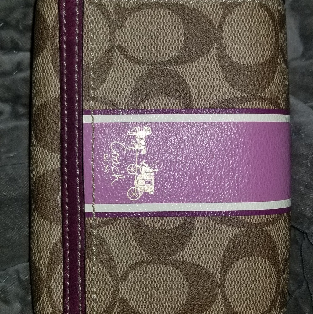 Coach wallet